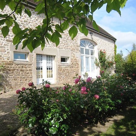 Bed and Breakfast La Clef Des Champs La Roche-en-Brenil Exterior foto