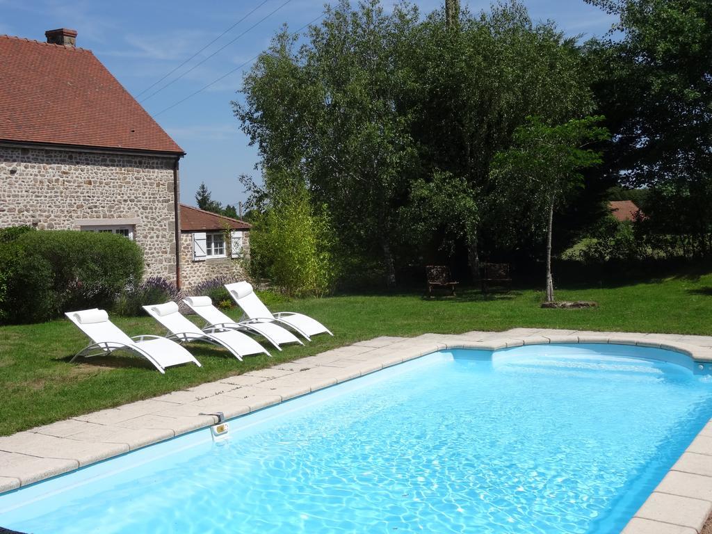 Bed and Breakfast La Clef Des Champs La Roche-en-Brenil Exterior foto
