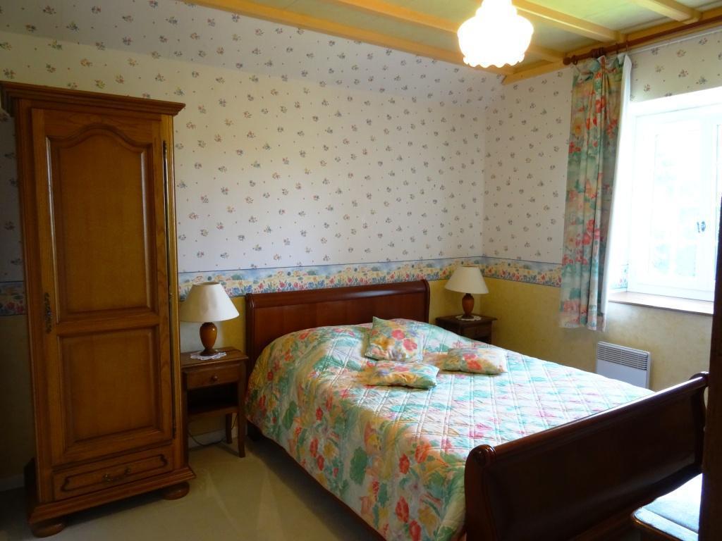 Bed and Breakfast La Clef Des Champs La Roche-en-Brenil Zimmer foto